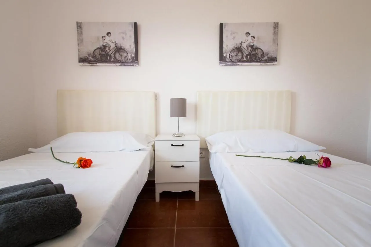 Holidays2Torremolinos Apartamento De 3 Dormitorios Con Terraza Y Piscina Comunitaria Apartment Torremolinos