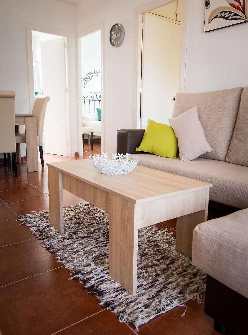 Holidays2Torremolinos Apartamento De 3 Dormitorios Con Terraza Y Piscina Comunitaria 0*, Torremolinos