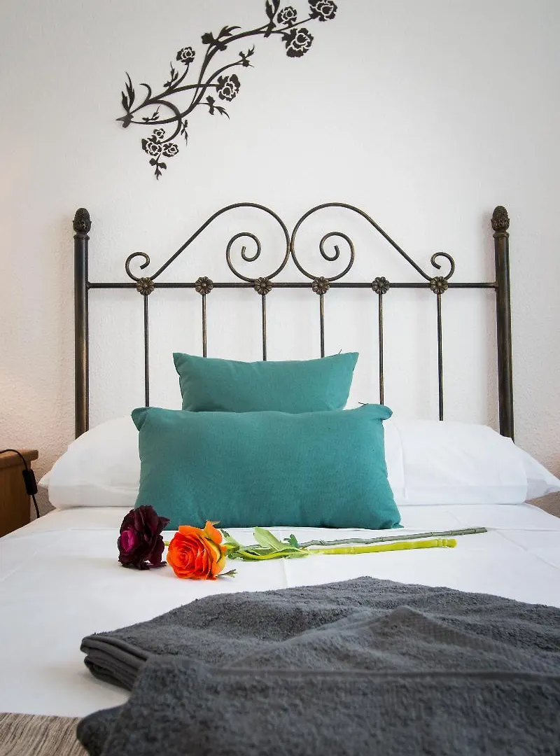 Holidays2Torremolinos Apartamento De 3 Dormitorios Con Terraza Y Piscina Comunitaria 0*, Torremolinos Spain