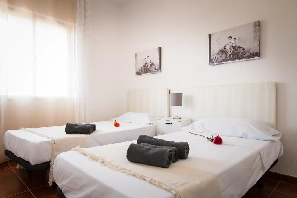 Holidays2Torremolinos Apartamento De 3 Dormitorios Con Terraza Y Piscina Comunitaria Spagna