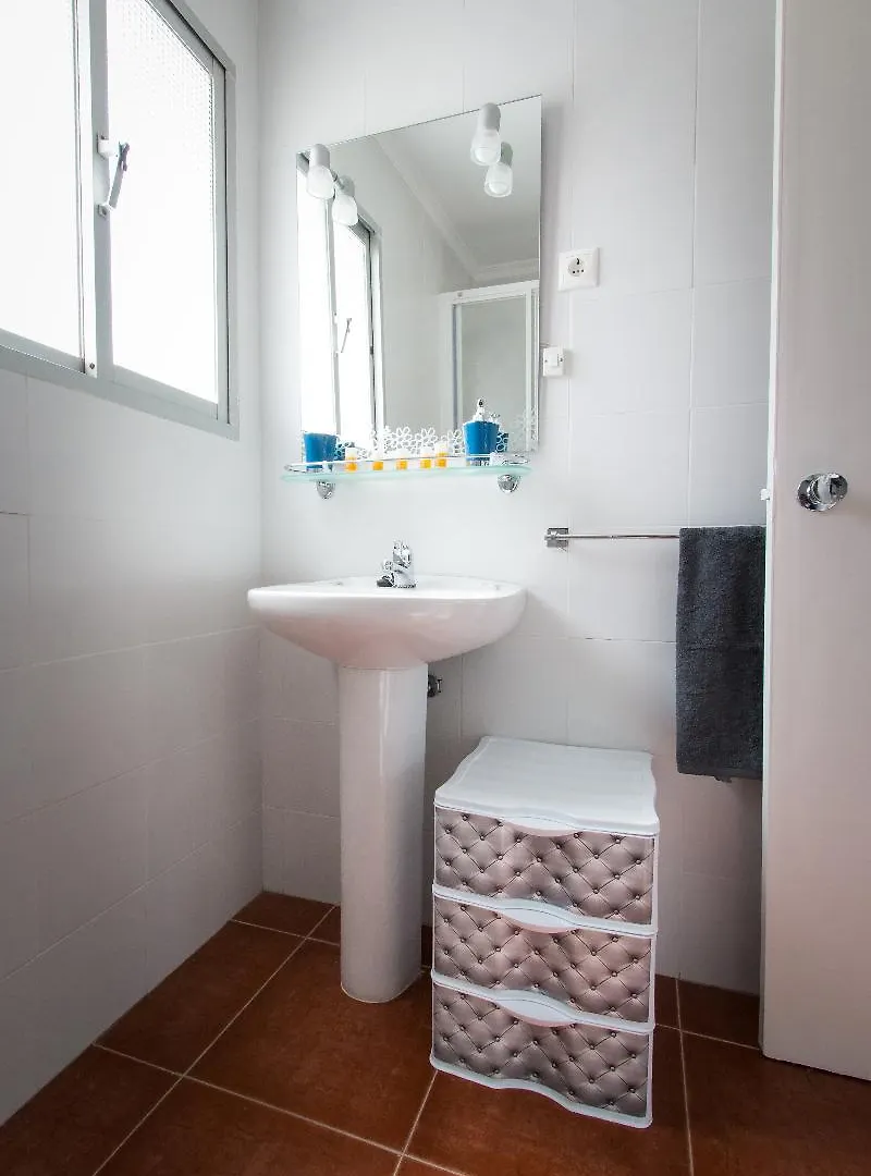 Holidays2Torremolinos Apartamento De 3 Dormitorios Con Terraza Y Piscina Comunitaria Appartamento